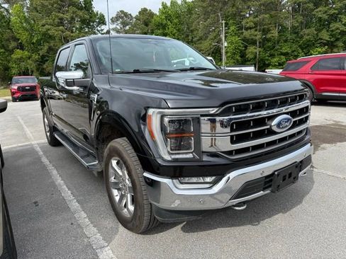 Used 2022 Ford F150 Lariat w/ Equipment Group 502A High AWD/4WD image 2