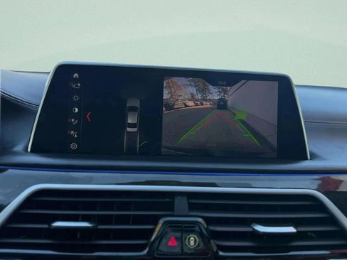 Used 2018 BMW 750i xDrive 750i xDrive Sedan 4D image 37