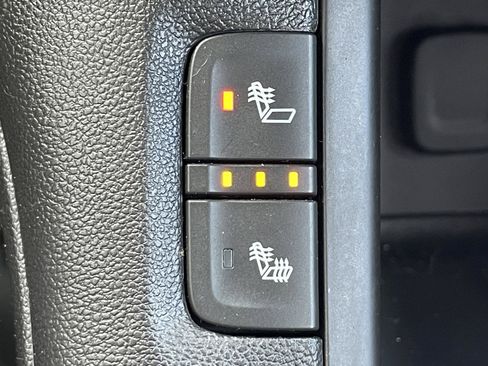 Used 2018 GMC Acadia SLT FWD image 20