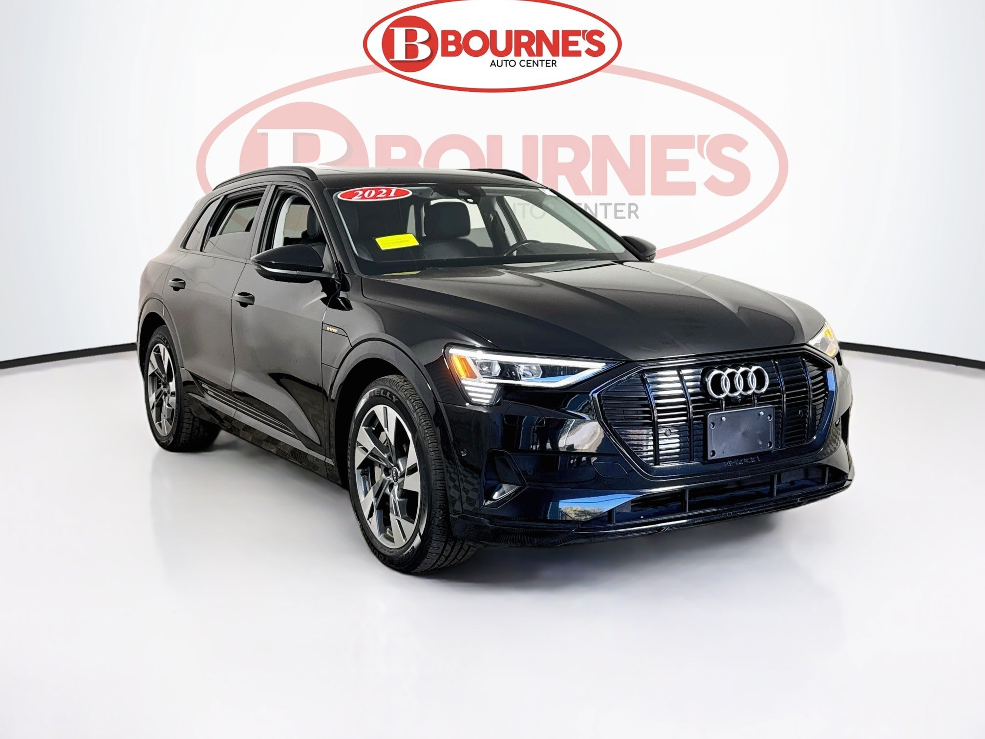 Used 2021 Audi e-tron Premium w/ Convenience Plus Package AWD/4WD image 1