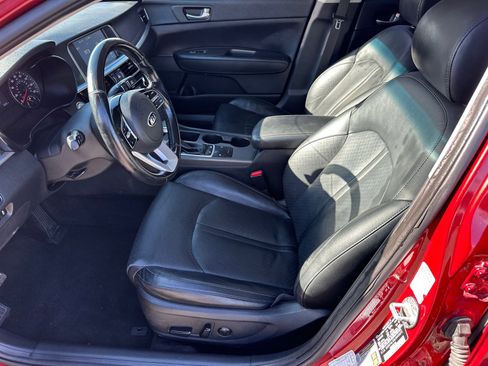 Used 2020 Kia Optima SE image 9