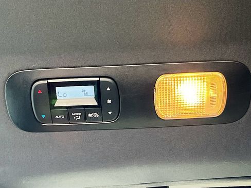Used 2024 Honda Odyssey Sport image 25