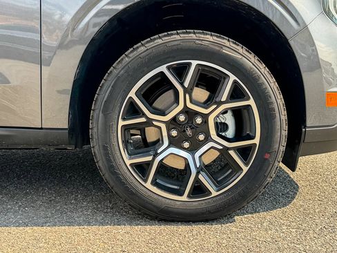 New 2026 Ford Maverick Lariat AWD/4WD image 16