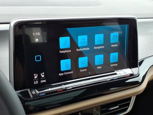 New 2026 Volkswagen Atlas Cross Sport SE AWD/4WD image 15