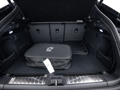 New 2025 Porsche Macan 4S Electric image 24