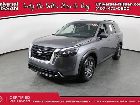 Certified 2025 Nissan Pathfinder SV AWD/4WD image 1