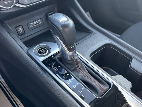 Used 2024 Nissan Sentra SR image 26