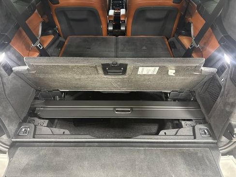 Used 2025 BMW X7 xDrive40i w/ M Sport Package AWD/4WD image 24