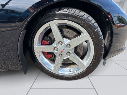 Used 2006 Chevrolet Corvette Convertible w/ Preferred Equipment Group RWD image 34