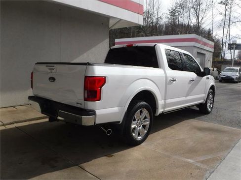 Used 2018 Ford F150 Lariat w/ Equipment Group 502A Luxury image 3