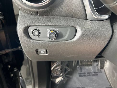 Certified 2022 Chevrolet Blazer LT FWD image 26