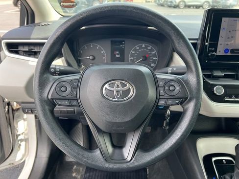 Used 2024 Toyota Corolla LE FWD image 14