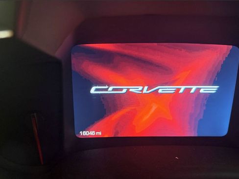 Used 2016 Chevrolet Corvette Z06 w/ 3LZ Preferred Equipment Group RWD image 5