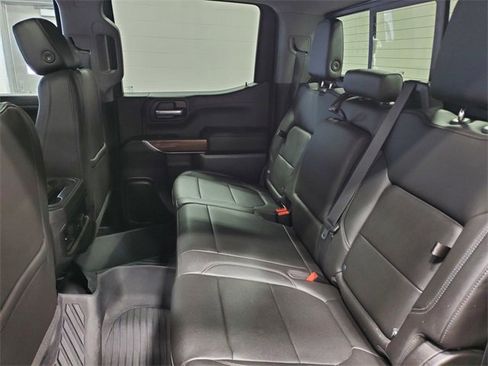 Used 2020 Chevrolet Silverado 1500 LT Trail Boss image 12