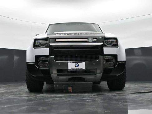 Used 2022 Land Rover Defender 110 X image 23