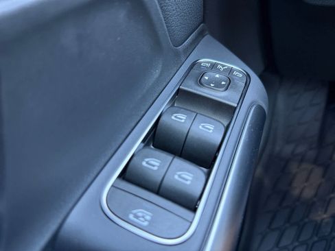 Used 2026 Mercedes-Benz GLA 250 4MATIC image 26