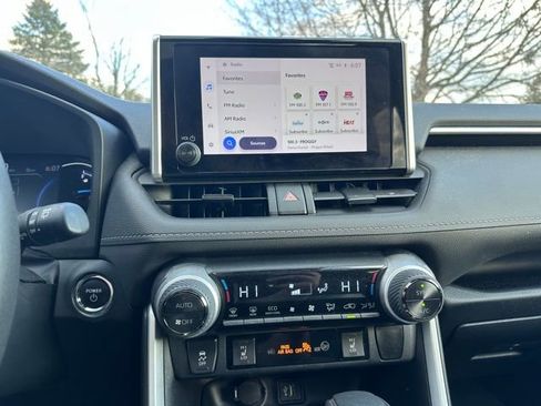 Used 2023 Toyota RAV4 XLE w/ Convenience Package image 15