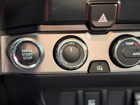 Used 2023 Toyota Tacoma SR5 image 13