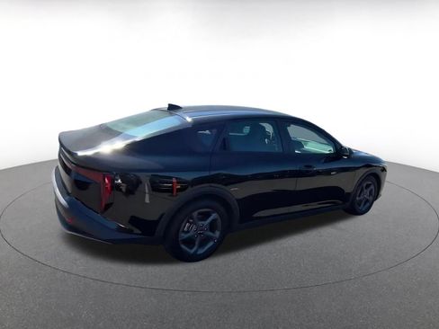Used 2025 Kia K4 FWD image 15