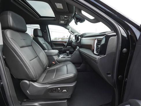 Used 2022 GMC Sierra 1500 Denali AWD/4WD image 45