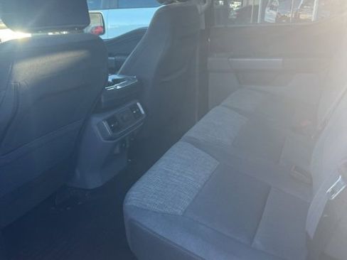 Used 2022 Ford F150 Lightning XLT image 7