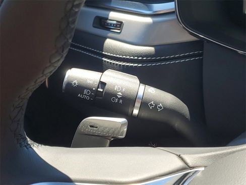 Used 2025 Jaguar F-PACE R-Dynamic S image 17