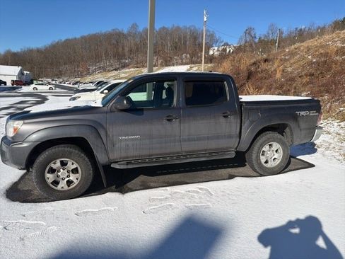 Used 2015 Toyota Tacoma 4x4 Double Cab image 5
