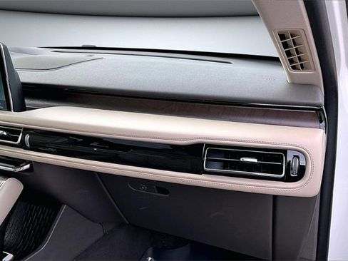 Used 2021 Lincoln Aviator Grand Touring w/ Equipment Group 302A image 26