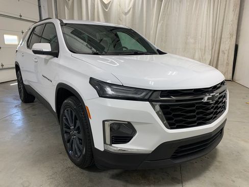 Used 2023 Chevrolet Traverse RS AWD/4WD image 14