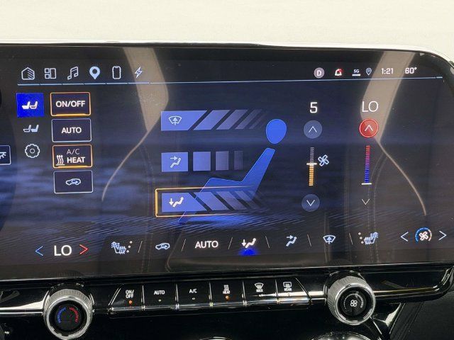 Used 2024 Chevrolet Blazer EV LT AWD/4WD image 21