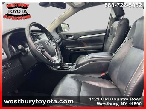 Certified 2017 Toyota Highlander XLE image 18
