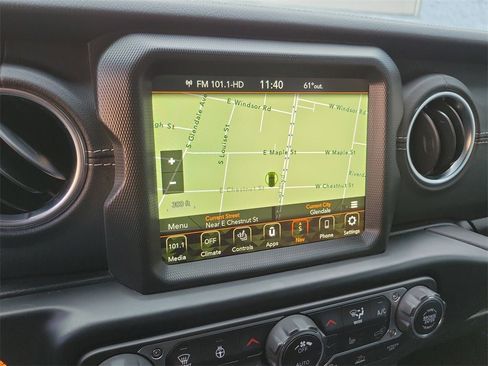 Used 2021 Jeep Wrangler Unlimited Sahara w/ Cold Weather Group image 9