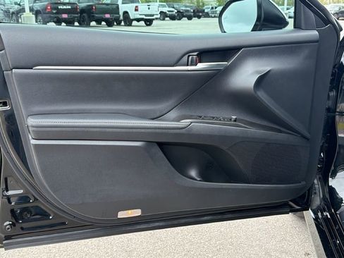 Used 2024 Toyota Camry XLE image 10