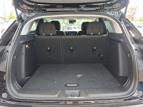 Certified 2024 Chevrolet Trax LS image 28