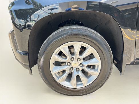 Used 2021 Chevrolet Silverado 1500 Custom AWD/4WD image 29