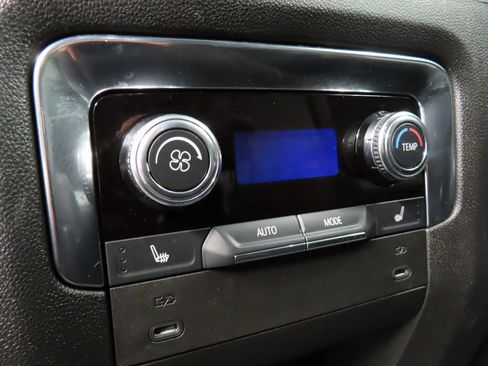 Used 2025 GMC Yukon Denali image 11