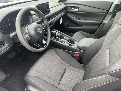 New 2025 Honda Accord SE image 7