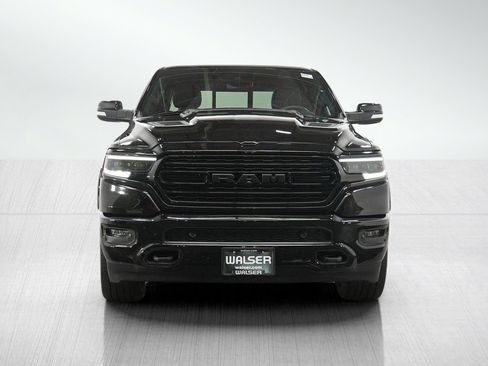 Used 2020 RAM 1500 Limited w/ Black Appearance Package AWD/4WD image 8