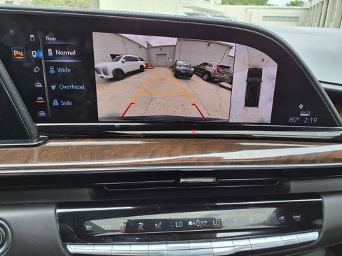 Used 2021 Cadillac Escalade Premium Luxury Platinum image 26