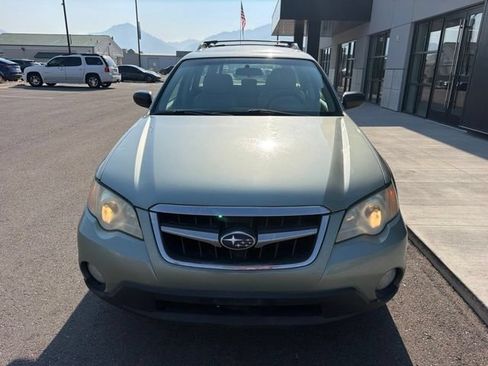 Used 2009 Subaru Outback 2.5i Special Edition AWD/4WD image 2