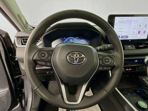 Used 2024 Toyota RAV4 Limited image 11
