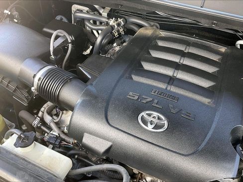 Used 2019 Toyota Sequoia TRD Sport w/ TRD Sport Premium Package AWD/4WD image 37