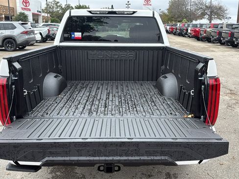 New 2026 Toyota Tundra SR5 image 12