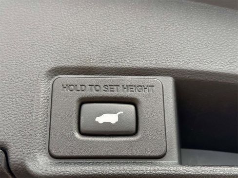 Used 2019 Acura RDX AWD w/ Advance Package image 9