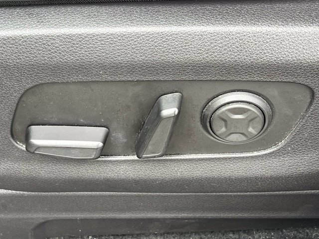 Certified 2024 Kia Carnival SX FWD image 21
