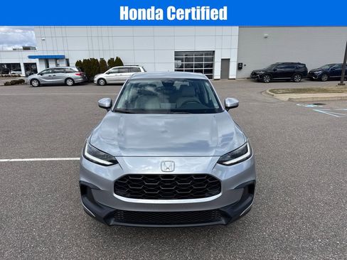 Certified 2024 Honda HR-V LX image 3