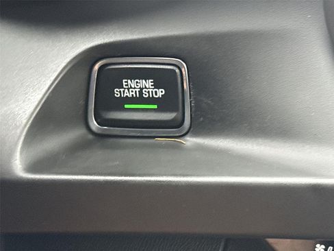 Used 2019 Chevrolet Camaro SS RWD image 15