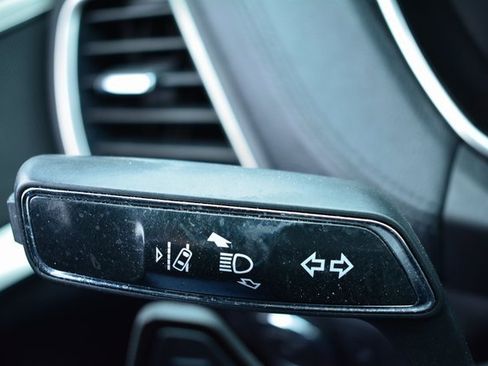 Used 2019 Lincoln Nautilus FWD image 38