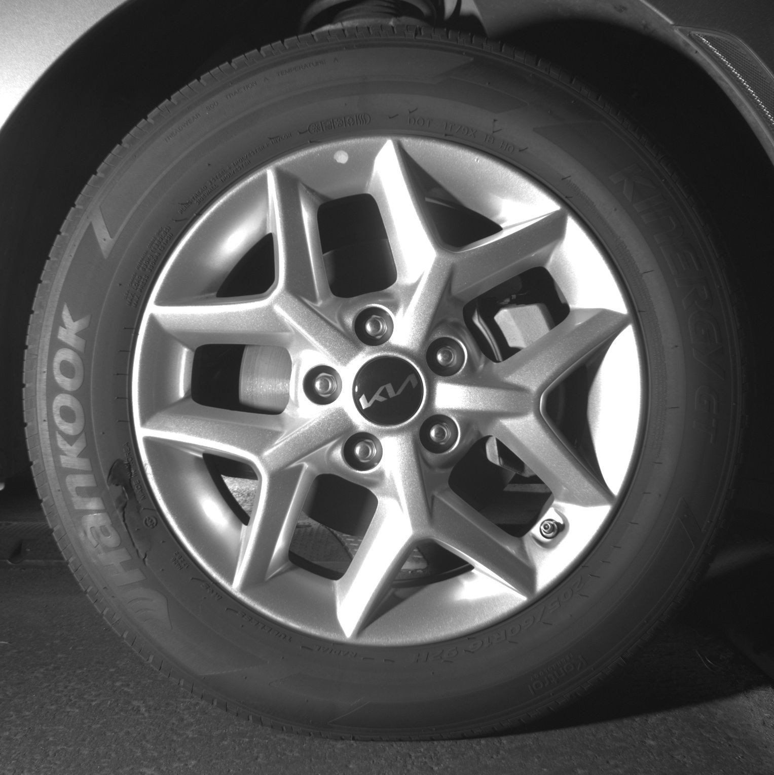 Used 2025 Kia Soul LX w/ LX Technology Package FWD image 24