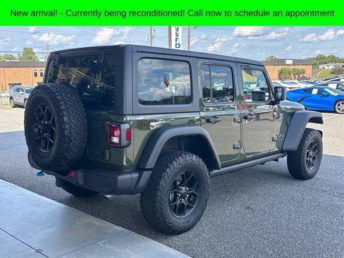 Used 2024 Jeep Wrangler Unlimited AWD/4WD image 27